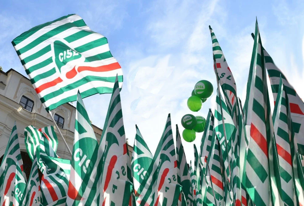 La CISL: Contratta, Concerta e Dialoga ma si dissocia dell'occupazione della sala del Consiglio regionale
